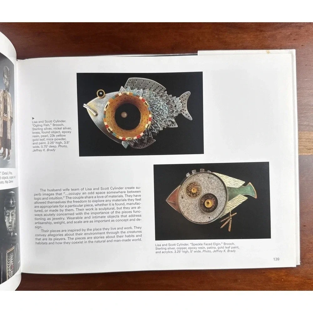 Art Jewelry Today by Dona Z. Meilach (2003 Hardcover) for Designers & Collectors